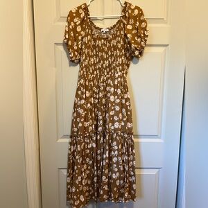 NWOT Ivy city co Sienna Dress in brown floral. Size M.
